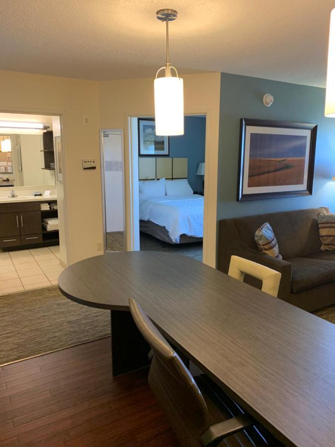 Candlewood Suites Fargo-North Dakota State University By Ihg Exterior photo