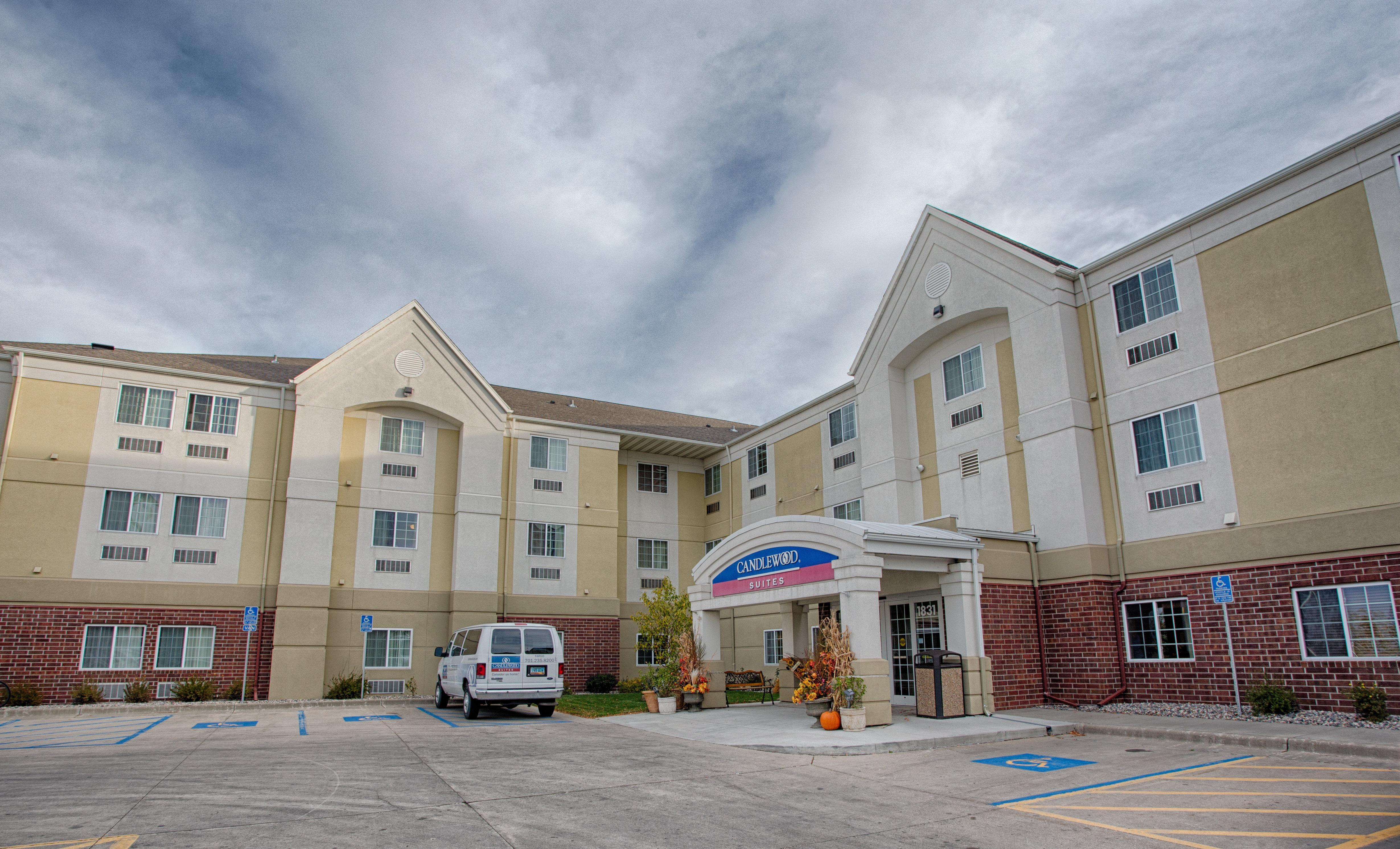 Candlewood Suites Fargo-North Dakota State University By Ihg Exterior photo